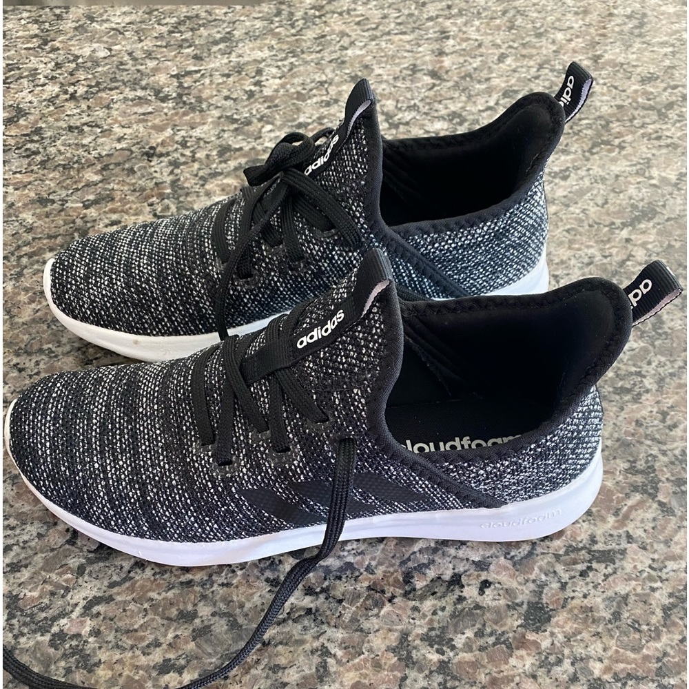 Adidas cloudfoam sneakers